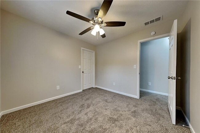 Building Photo - 3115 Pond Ridge Trail