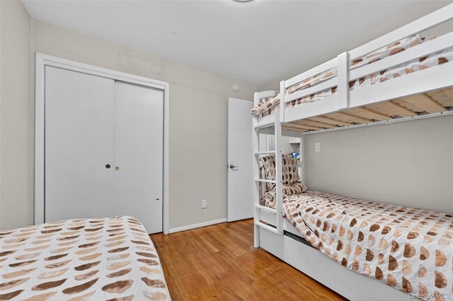 Building Photo - 28 Edward Ave