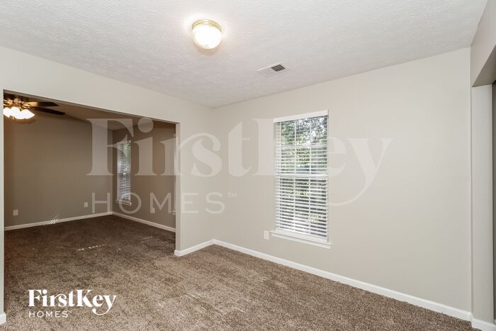 Building Photo - 9717 Silverstone Ct