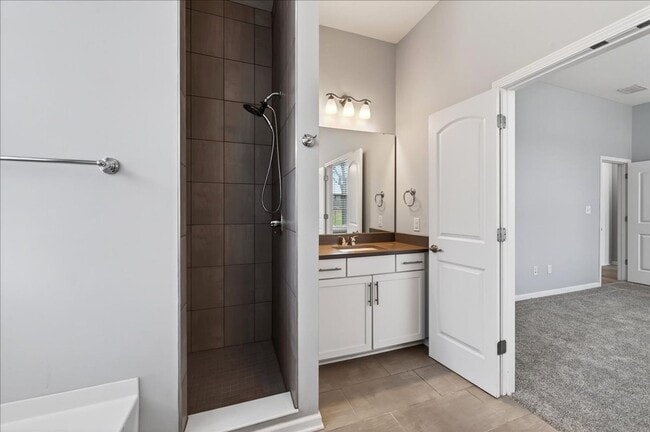 Building Photo - 7147 Governor's Row - $2,550/mo.