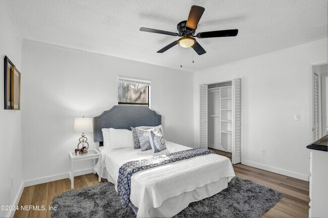 Building Photo - 54221 Cravey Rd