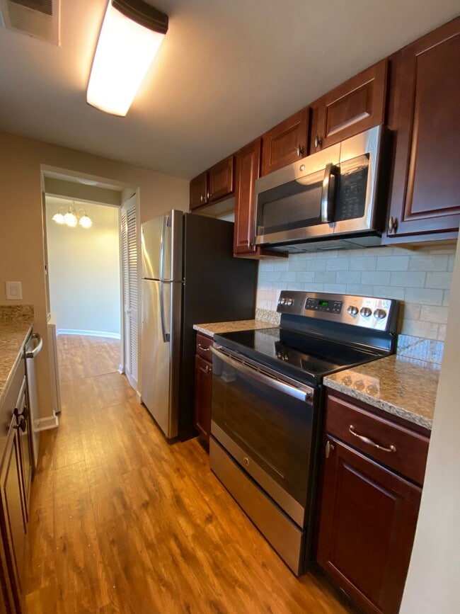 Building Photo - WH709