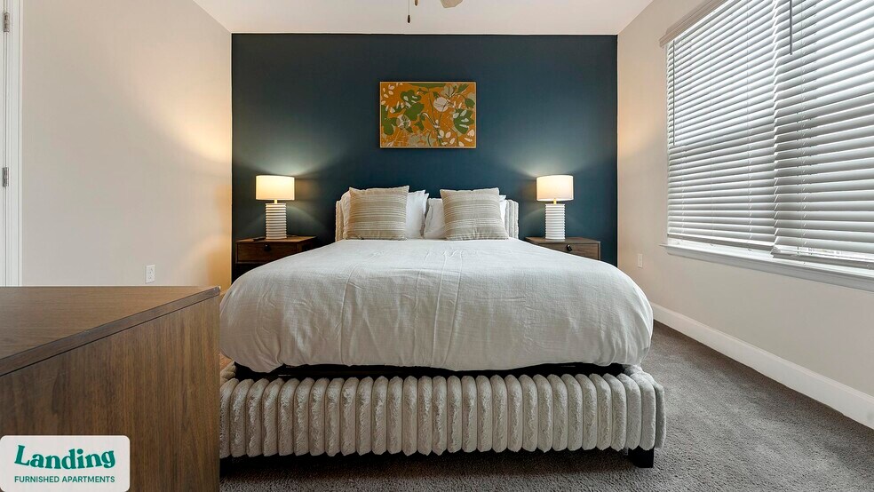 Building Photo - 195 N Creek Dr