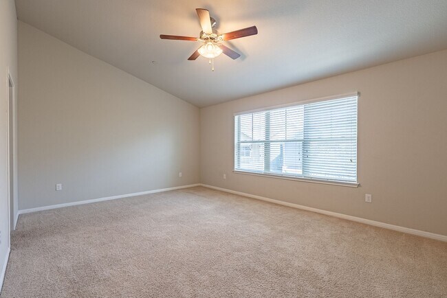 Building Photo - Beautiful 3 bedroom, 2.5 bathroom home in Ridge at Slaughter!!!