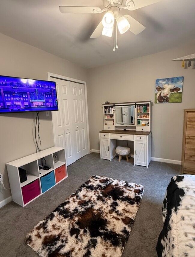 Building Photo - 123 Jacoby Rd