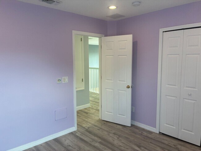 Building Photo - 2641 Emerald Island Blvd