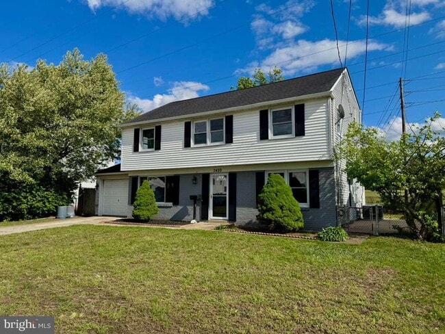 Building Photo - 7420 Wyndam Rd