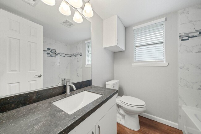 Building Photo - 12203 Ryewater Dr