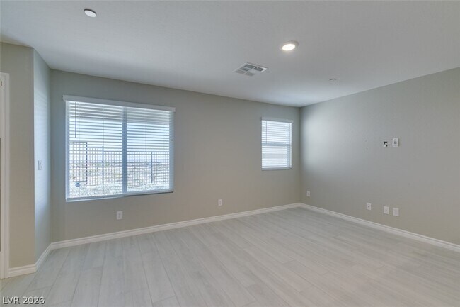 Building Photo - 6184 Rathbone St