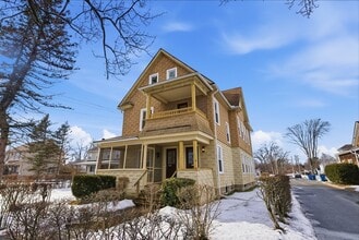 Building Photo - 33 North Blvd