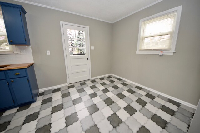 Building Photo - 660 N Idlewild St