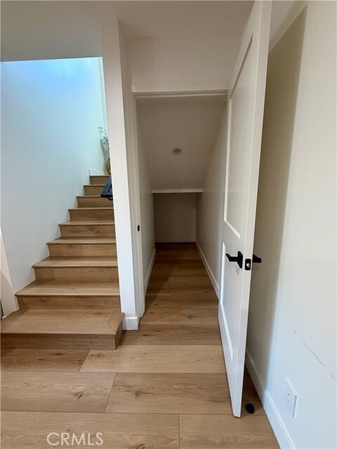 Building Photo - 5436 Kester Ave