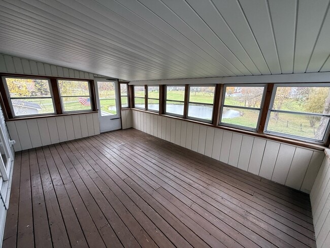 Building Photo - 60 Judson Rd