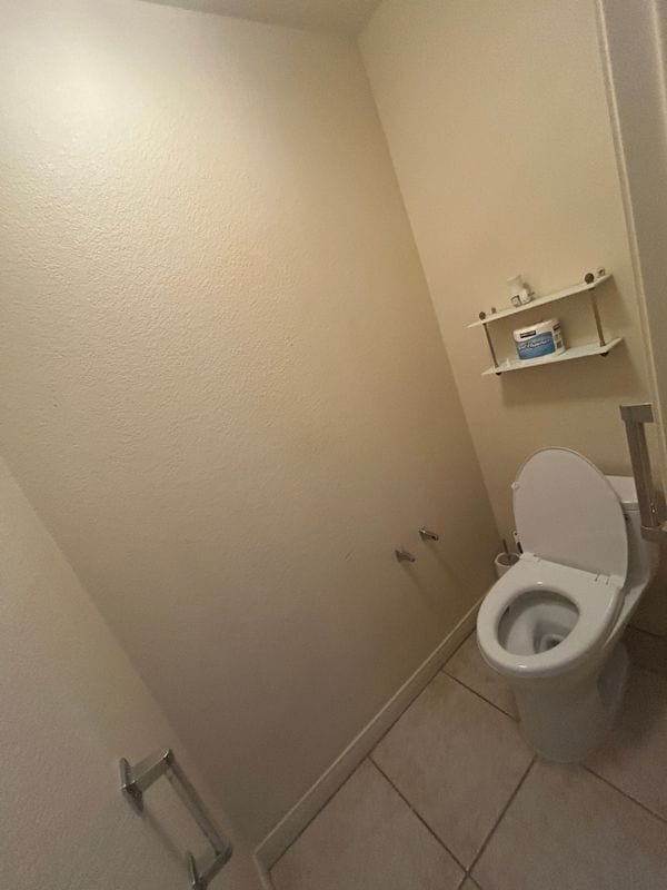 Building Photo - 5034 Singing Hills Dr