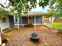 Building Photo - Great Location! 3 Bed, 2 Bath West-Flagstaff Home - Students & Pets OK! Avail Aug 10th!