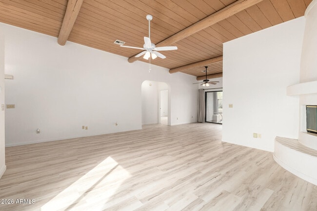 Building Photo - 14428 N Lariat Ln