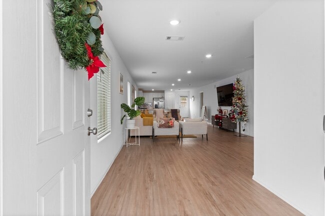 Building Photo - 20846 Masella Ridge Dr