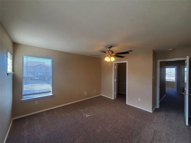 Building Photo - 14001 Cambourne Dr