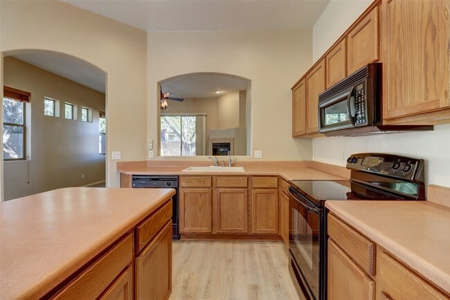 Building Photo - 3 bed, 2 bath Granville Home for Rent!