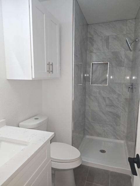 Building Photo - 704 W 21st St