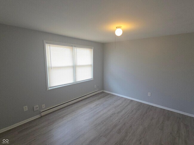 Building Photo - 3338 Tara Ln