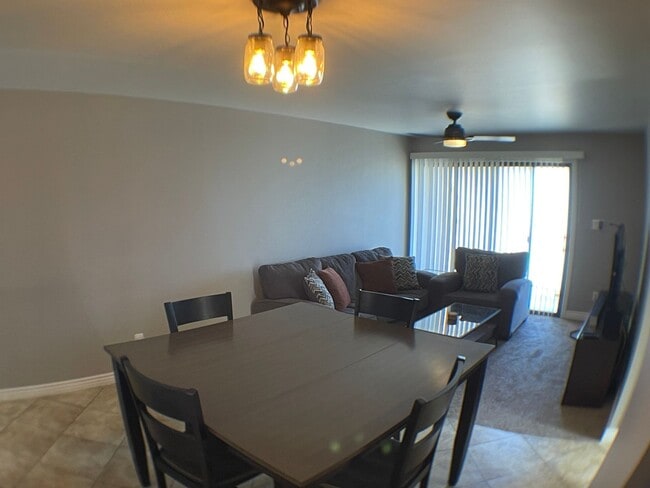 Building Photo - Furnished 2BR Condo with Dual Primary Suit...