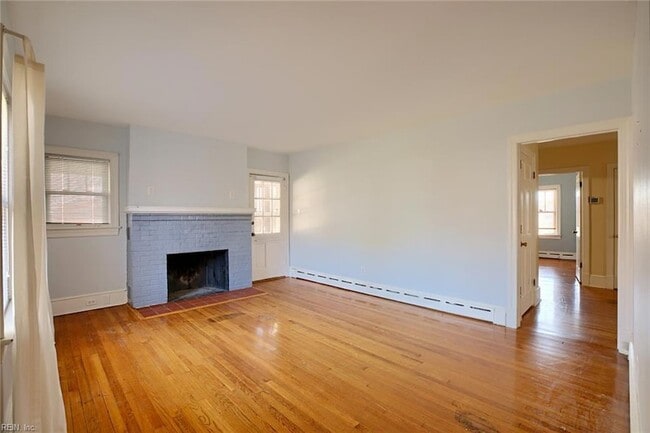 Building Photo - 7439 Lewis Ave