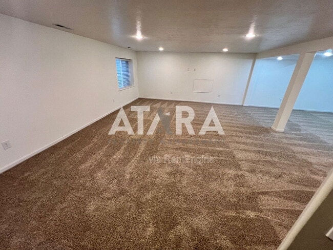 Building Photo - 11458 Harvest Crest Way