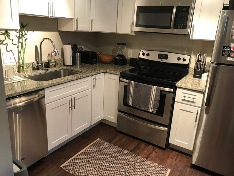 newly renovated, stainless steal appliances - 7606 16th St NW