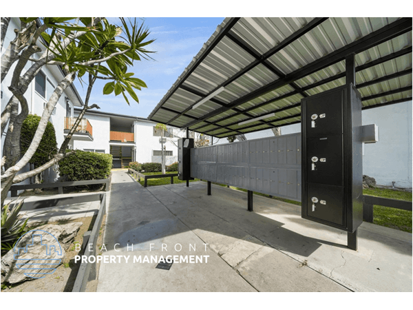 Floorplan - La Rue Apartments
