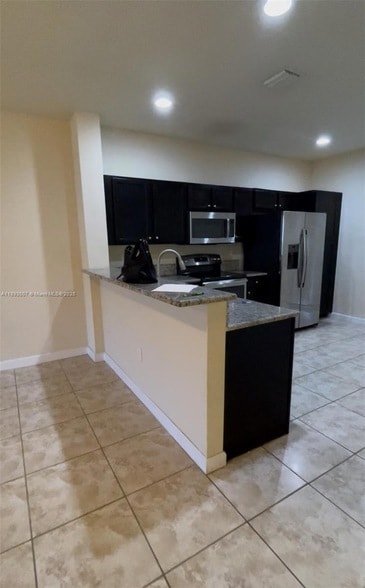 Building Photo - 9446 SW 170th Passage