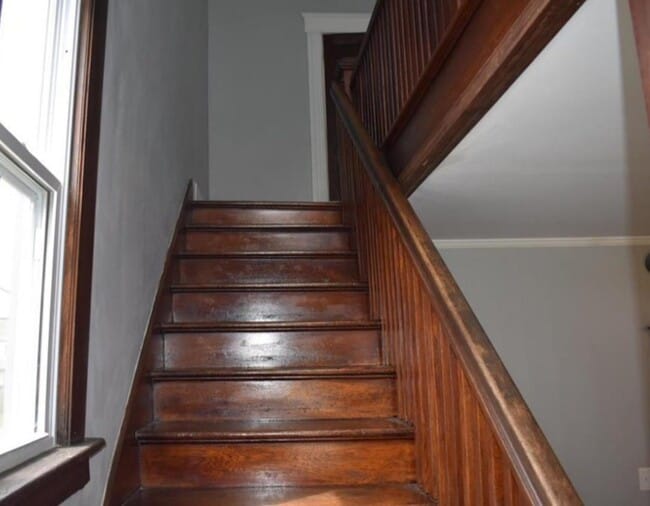 Building Photo - 2001 Mitchell Ave