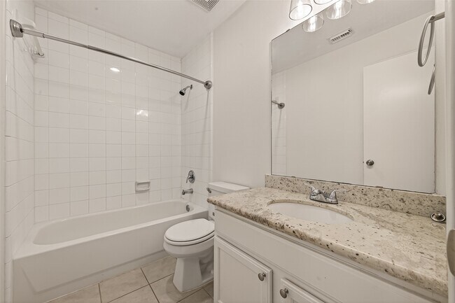 Building Photo - 14227 Cypress Valley Dr