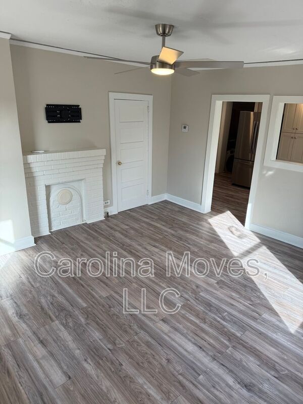 Building Photo - 26 8th St