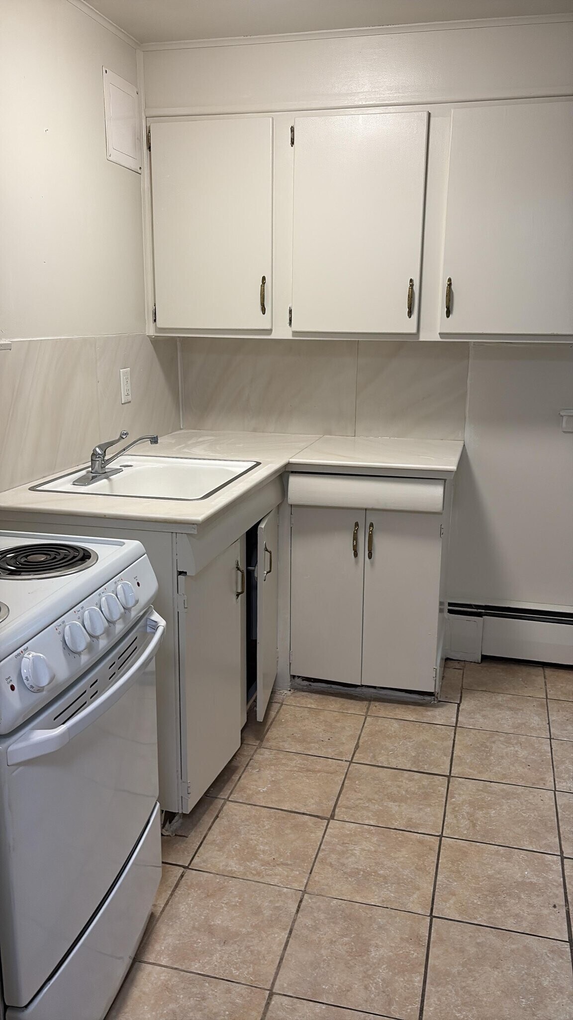 Building Photo - 1013 S Potomac St