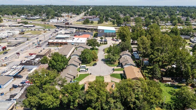Building Photo - 3227 S Allegheny Ave
