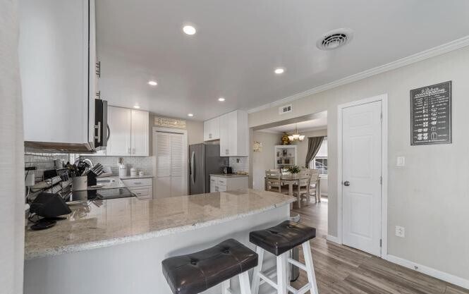 Building Photo - 97 Shawmont Ln