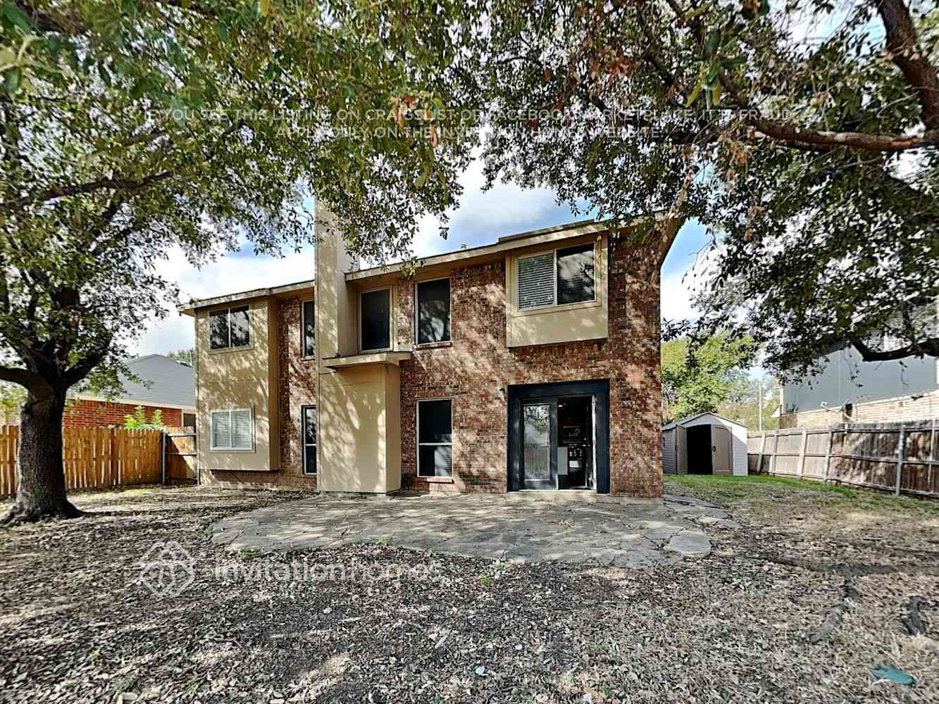 Building Photo - 921 Mockingbird Dr