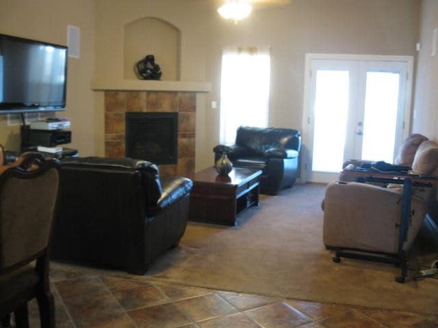 Building Photo - 3588 Tierra Calida Dr