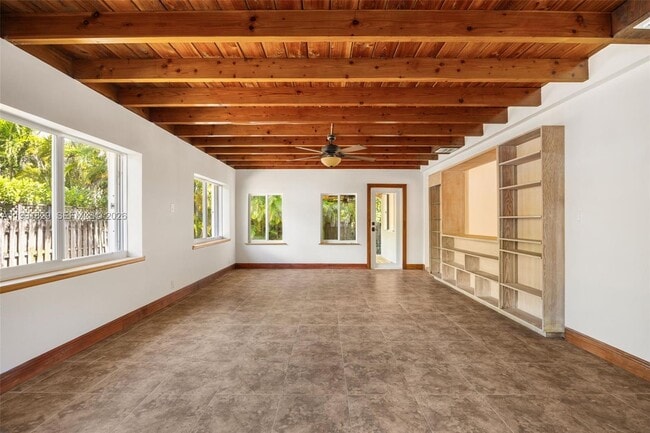 Building Photo - 2431 Overbrook St