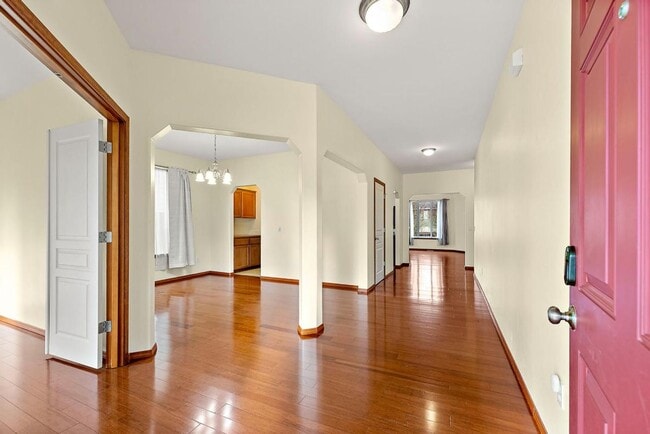 Building Photo - Beautiful Single-Story Olympia Home with Dog Wash, Garden Beds & Thoughtful Layout