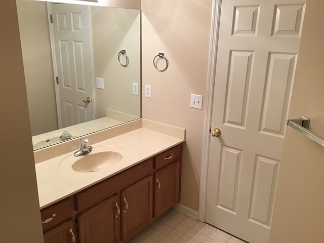 Building Photo - 6641 Sugar Valley Dr