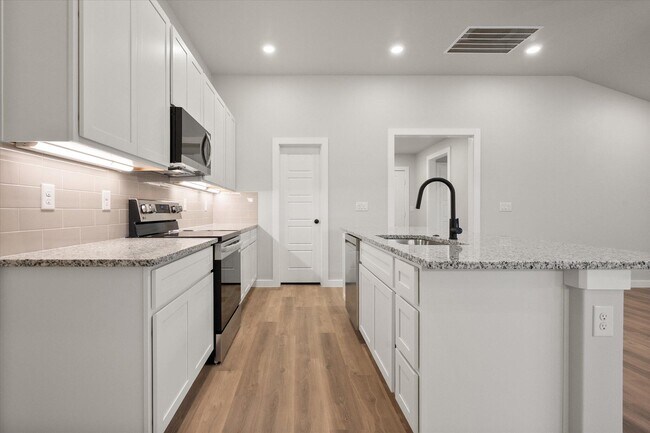 Building Photo - 1311 N Colton Ave