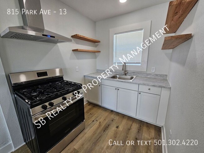 Building Photo - Cozy & Affordable 1-Bedroom Apartment in H...