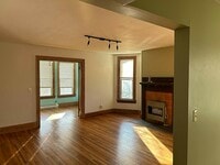 Building Photo - 1404 Hawkins St