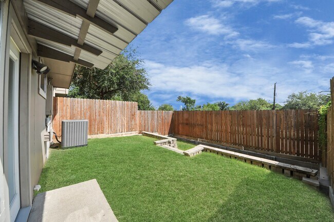 Building Photo - 5319 Avenue J