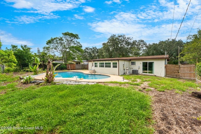 Building Photo - 2426 Clemson Dr