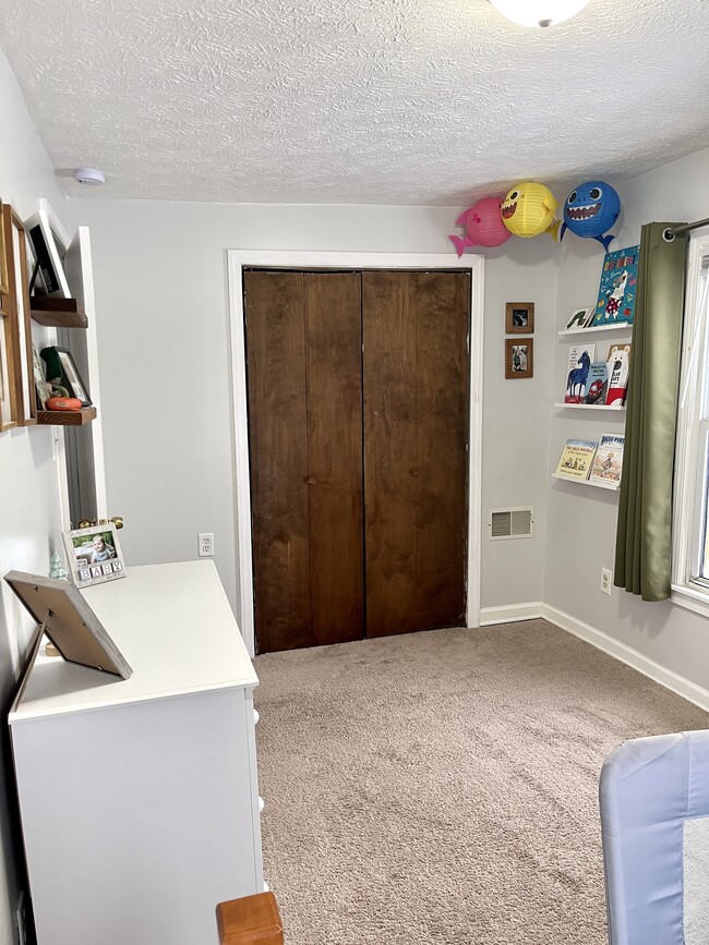 Second bedroom - 2148 Aurelius Road