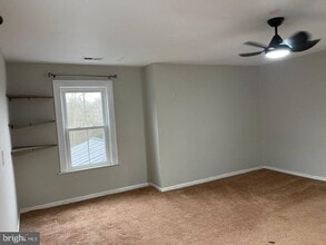 Building Photo - 10608 Schaeffer Ln