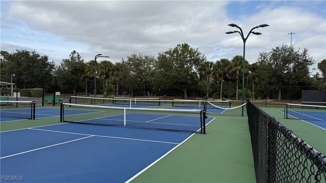 Building Photo - 10700 Aqua Surf Ct